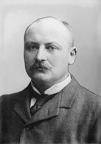 330px-William_Fife_Portrait